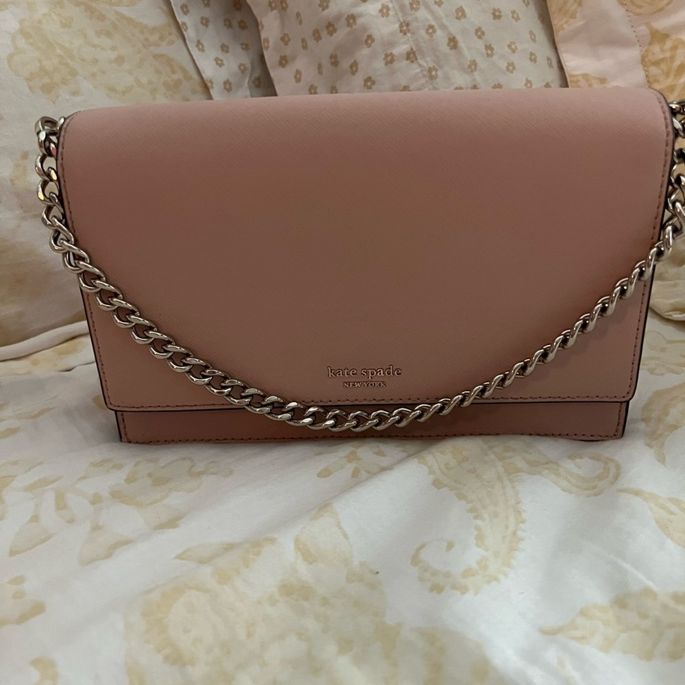 Beautiful Kate Spade side purse.